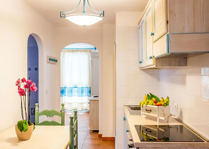 Isa-residence In Orosei, 4 Beds With Air Conditioning 3*
