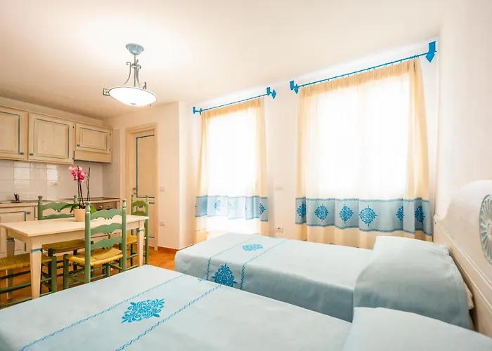 Apartmanhotel Isa-residence In Orosei, 4 Beds With Air Conditioning Orosei