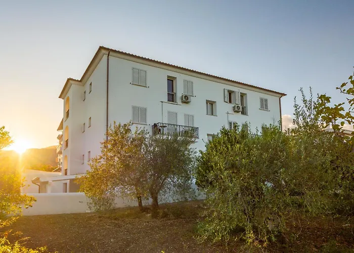Isa-residence In Orosei, 4 Beds With Air Conditioning 3* Orosei